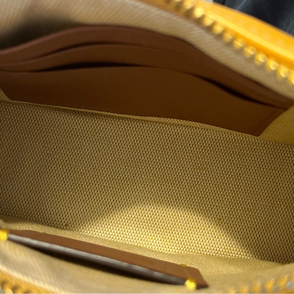 Coach Quilted Swinger 20 Buttercup Handbag - Picture 7 of 10